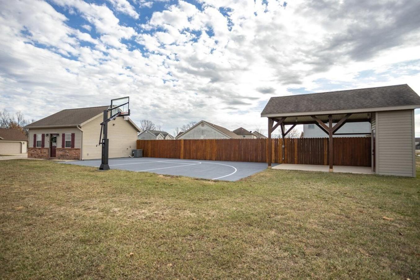 Tiny Home With Hot Tub Near Ft Leonard Wood! Waynesville Ngoại thất bức ảnh