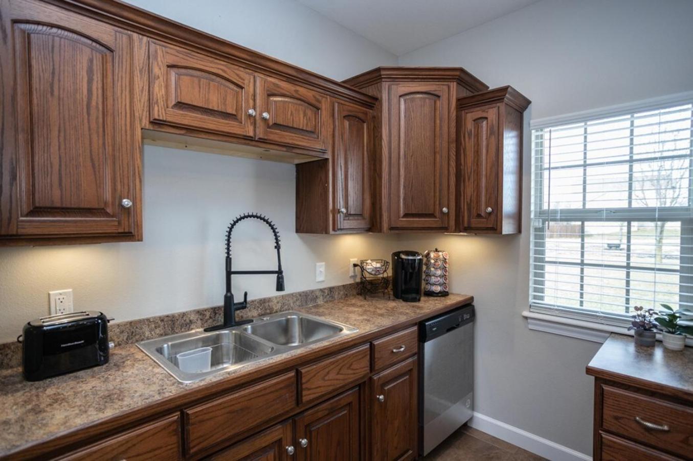 Tiny Home With Hot Tub Near Ft Leonard Wood! Waynesville Ngoại thất bức ảnh