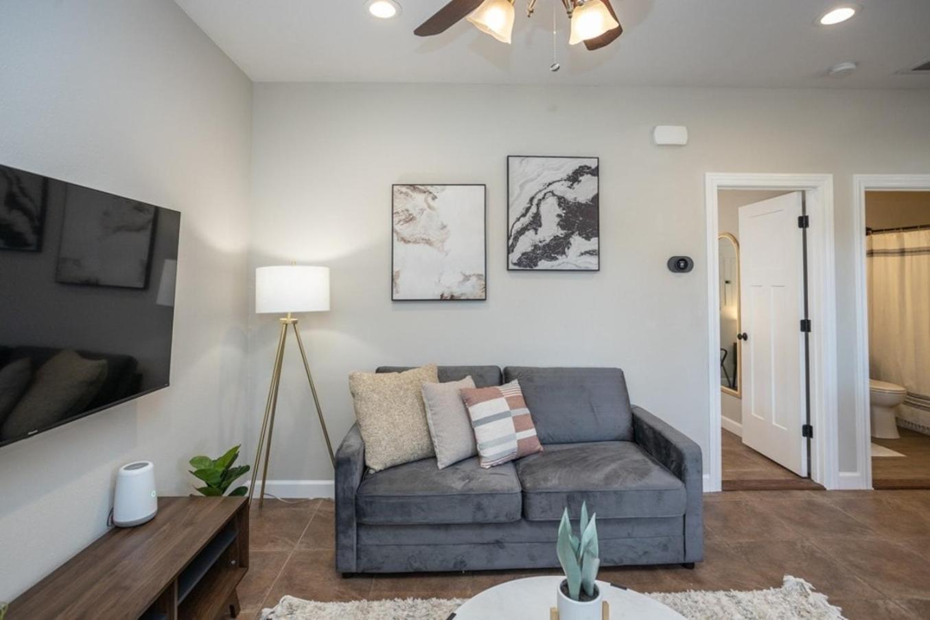 Tiny Home With Hot Tub Near Ft Leonard Wood! Waynesville Ngoại thất bức ảnh