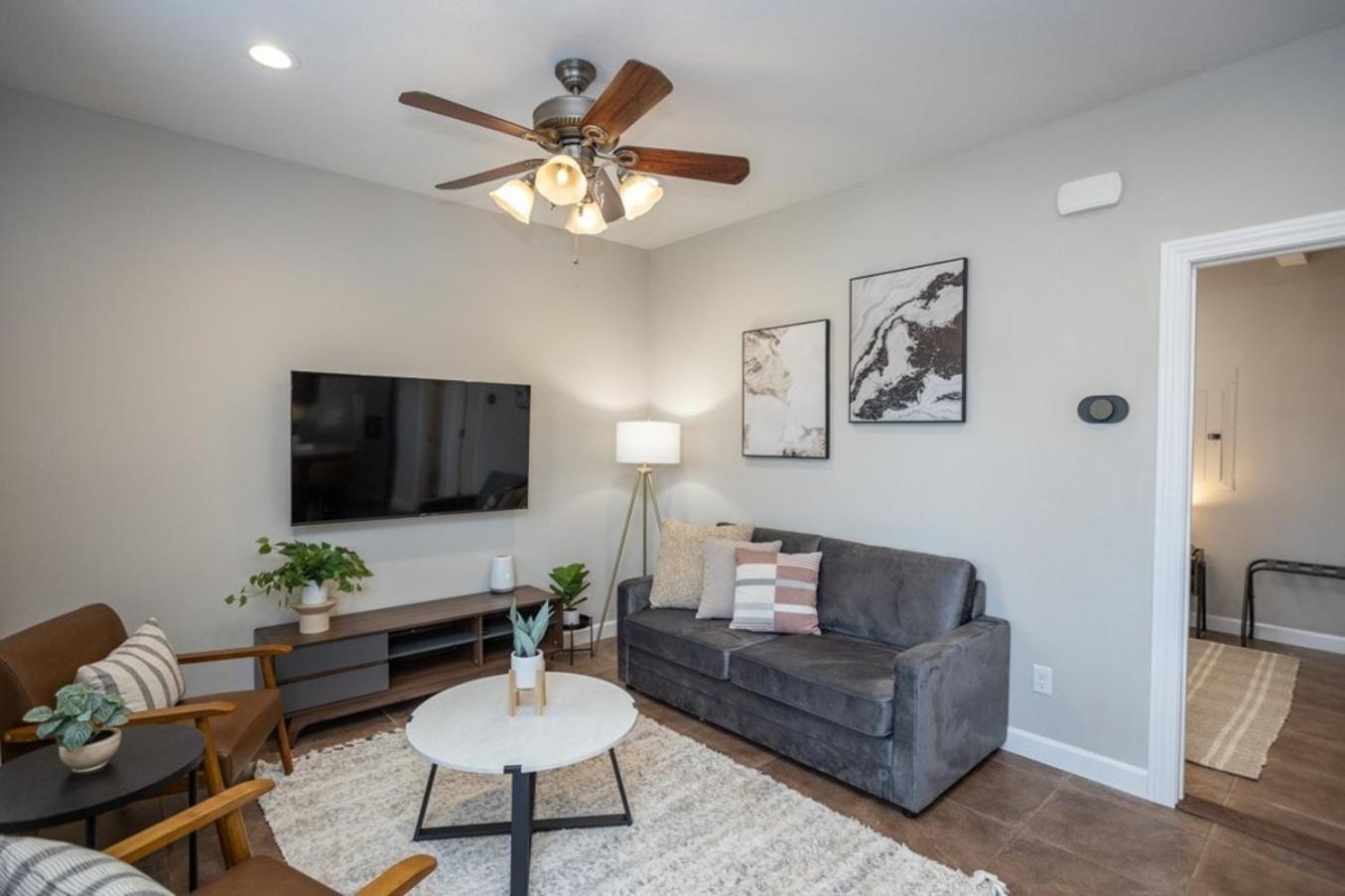 Tiny Home With Hot Tub Near Ft Leonard Wood! Waynesville Ngoại thất bức ảnh
