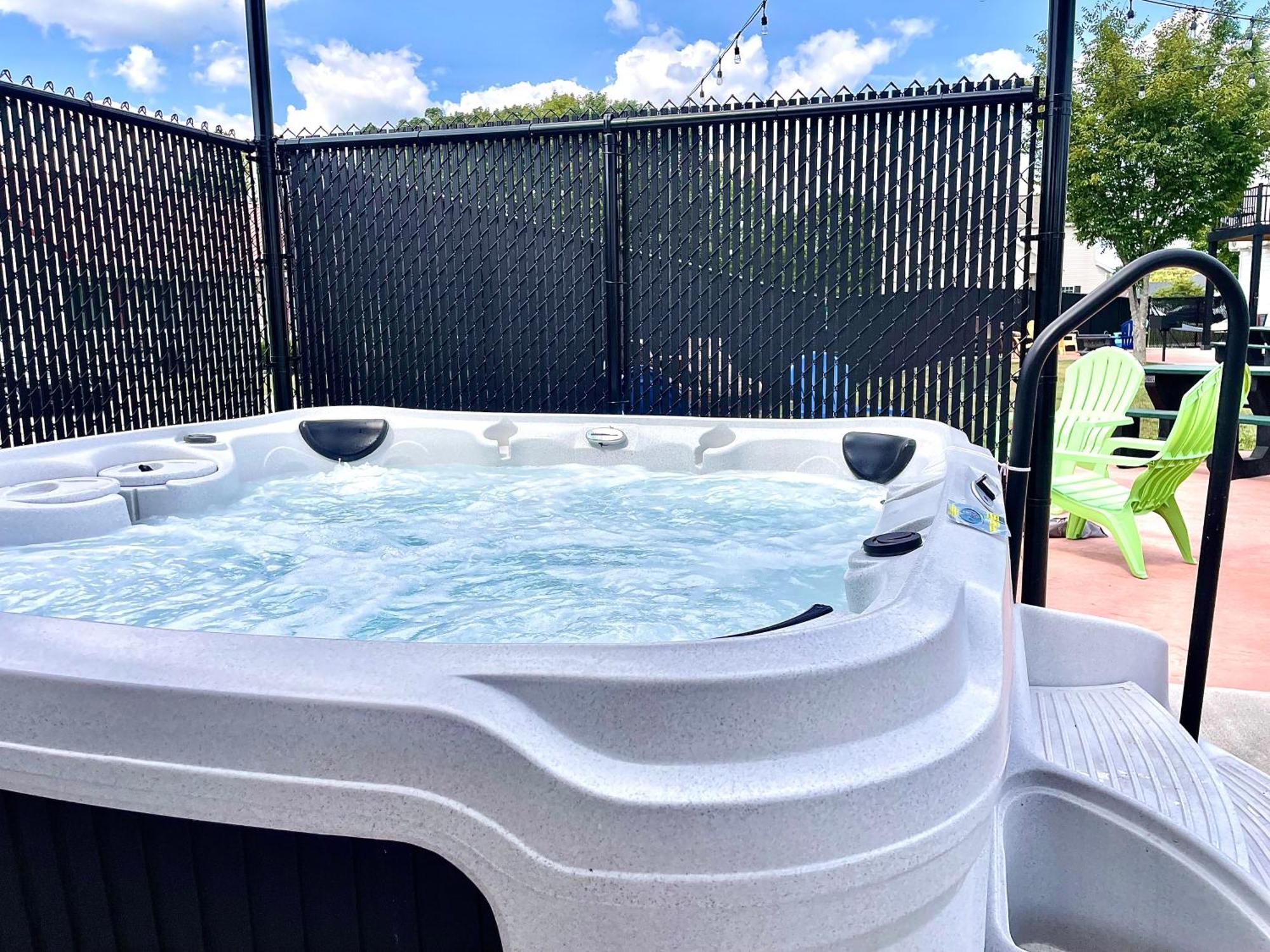 Tiny Home With Hot Tub Near Ft Leonard Wood! Waynesville Ngoại thất bức ảnh